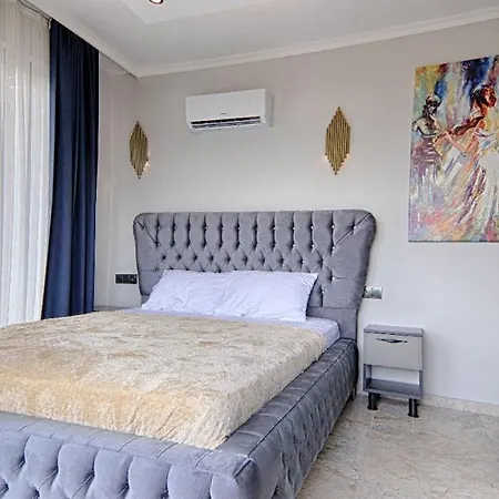 Pera Villa *