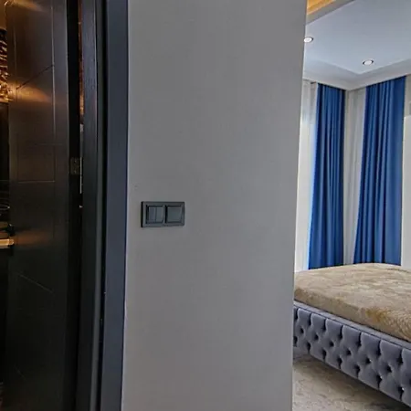 Pera Villa *